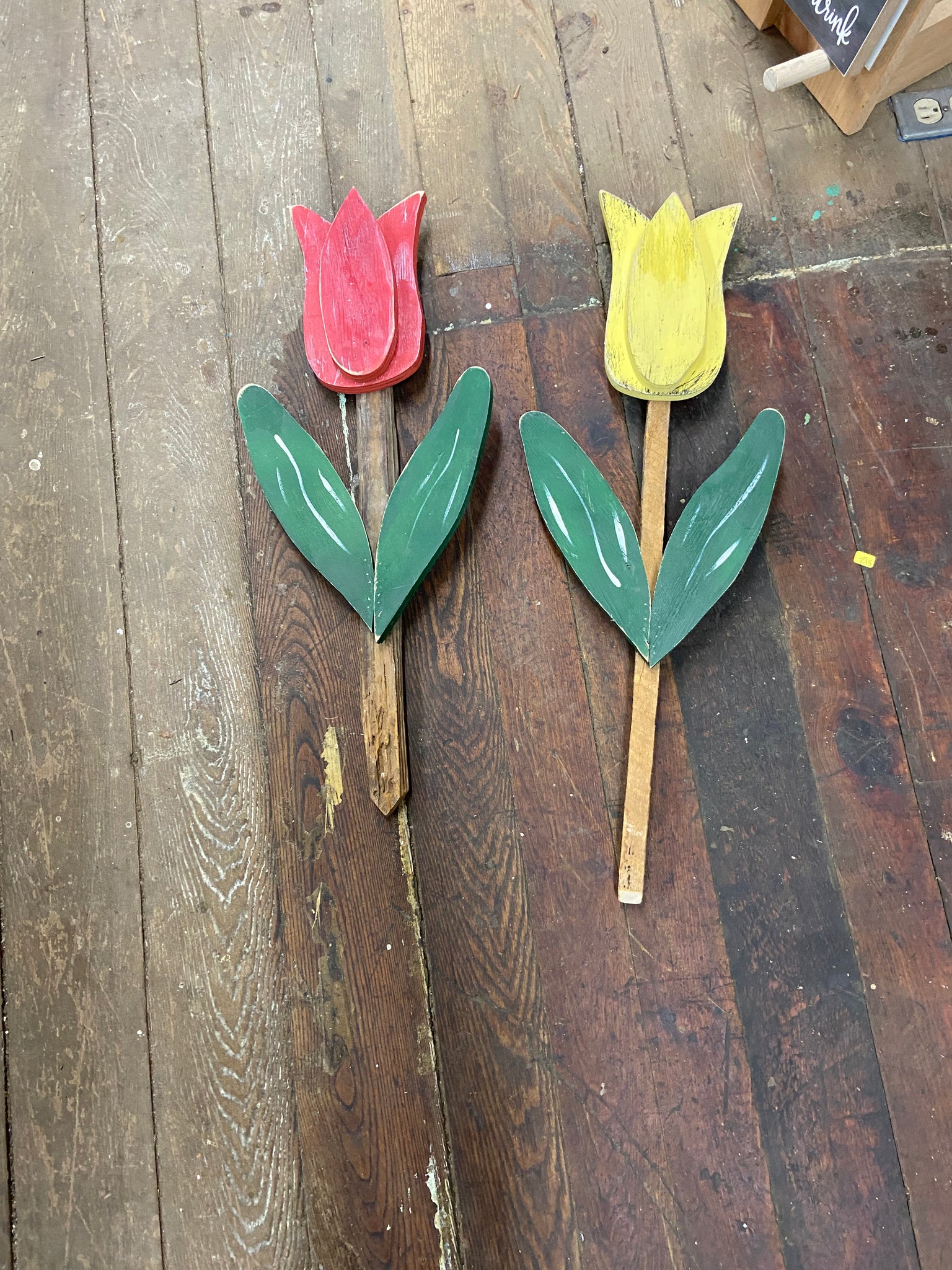 Wood tulips