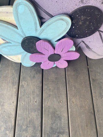 8 inch wood flower