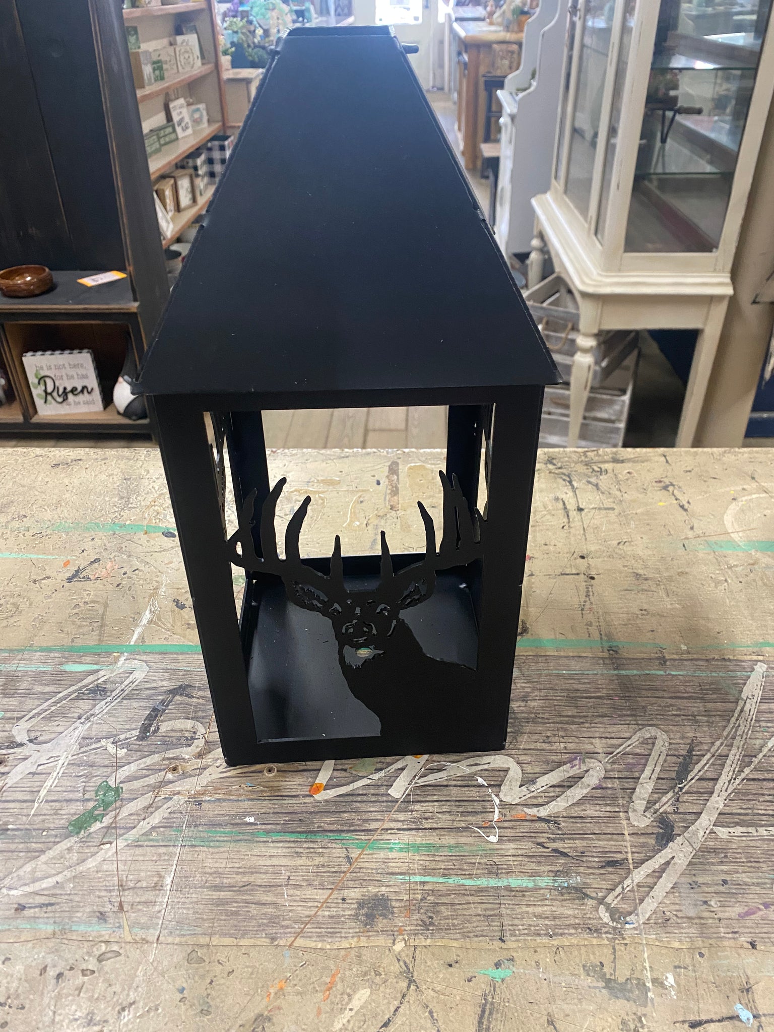 Deer lantern